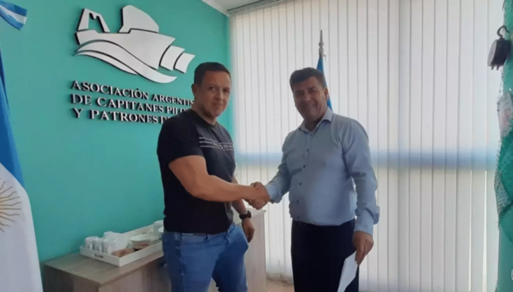 Cafach y la Asociación de Capitanes sellaron acuerdo que «garantiza la paz social hasta marzo»