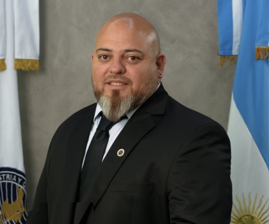Sostiene que compró 45% de Harinas Patagónicas y denunció a ex gerente por vaciamiento, cheques sin fondos y falsificación de balances