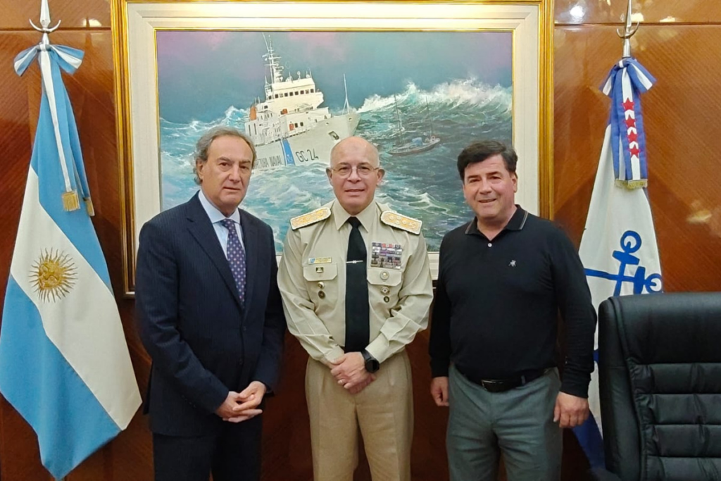 Prefectura y el sector pesquero acordaron simplificar la normativa de seguridad náutica ante la sobreabundancia de reglamentos