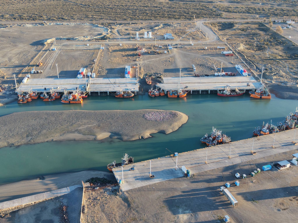 Puerto Rawson espera con urgencia el inicio del dragado para la temporada en Chubut